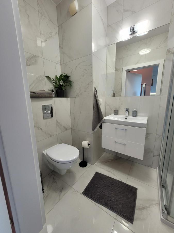 Vizzit Us Premium Apartments Marina Mokotow Warsaw Ngoại thất bức ảnh